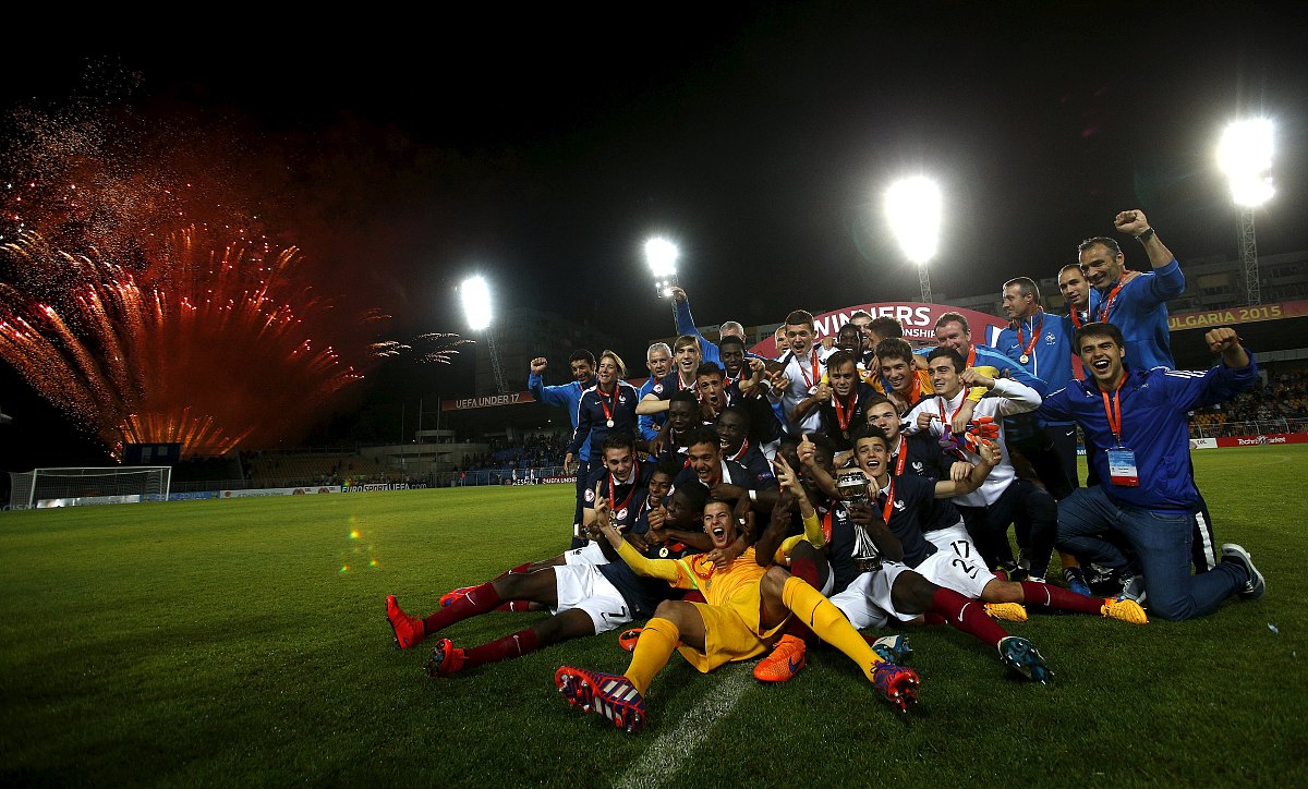 年轻球员连连取得进球，是否标志着他的崛起？的简单介绍