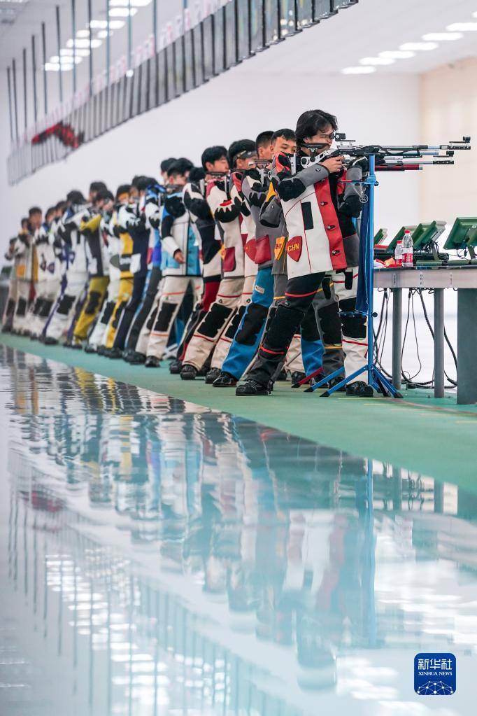 爱游戏官方登录入口-射击男子米步地手枪决赛赵鹏摘金的简单介绍
