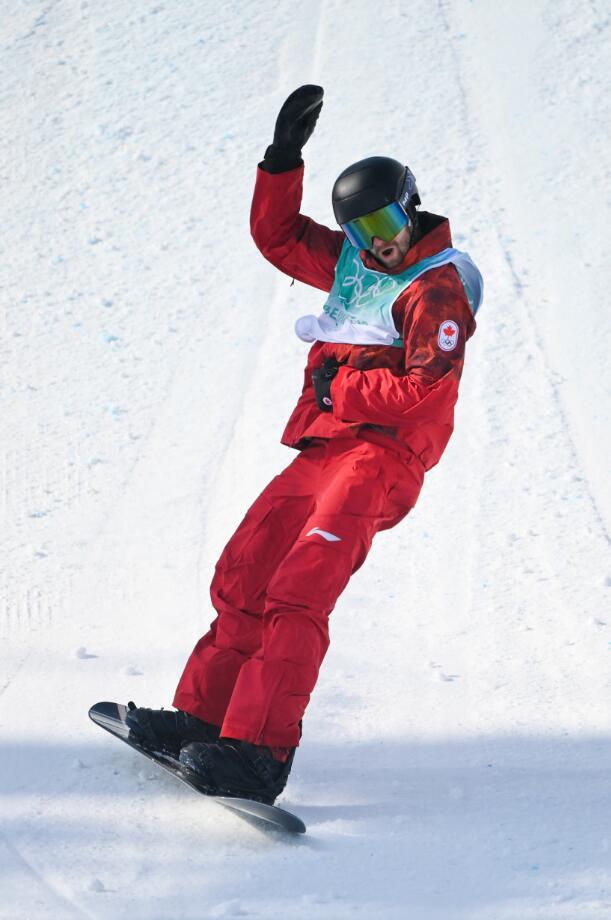 北马其顿全力拼搏，止步八强