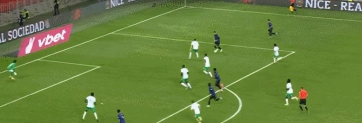 波兰队经过惨痛失败，寻找突破口