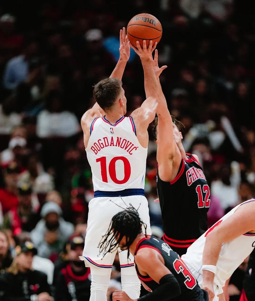 重要篮球比赛的胜负让人紧张到不行