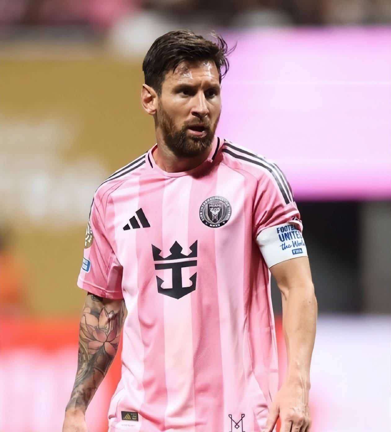 梅西帽子戏法，巴黎惊险晋级八强的简单介绍