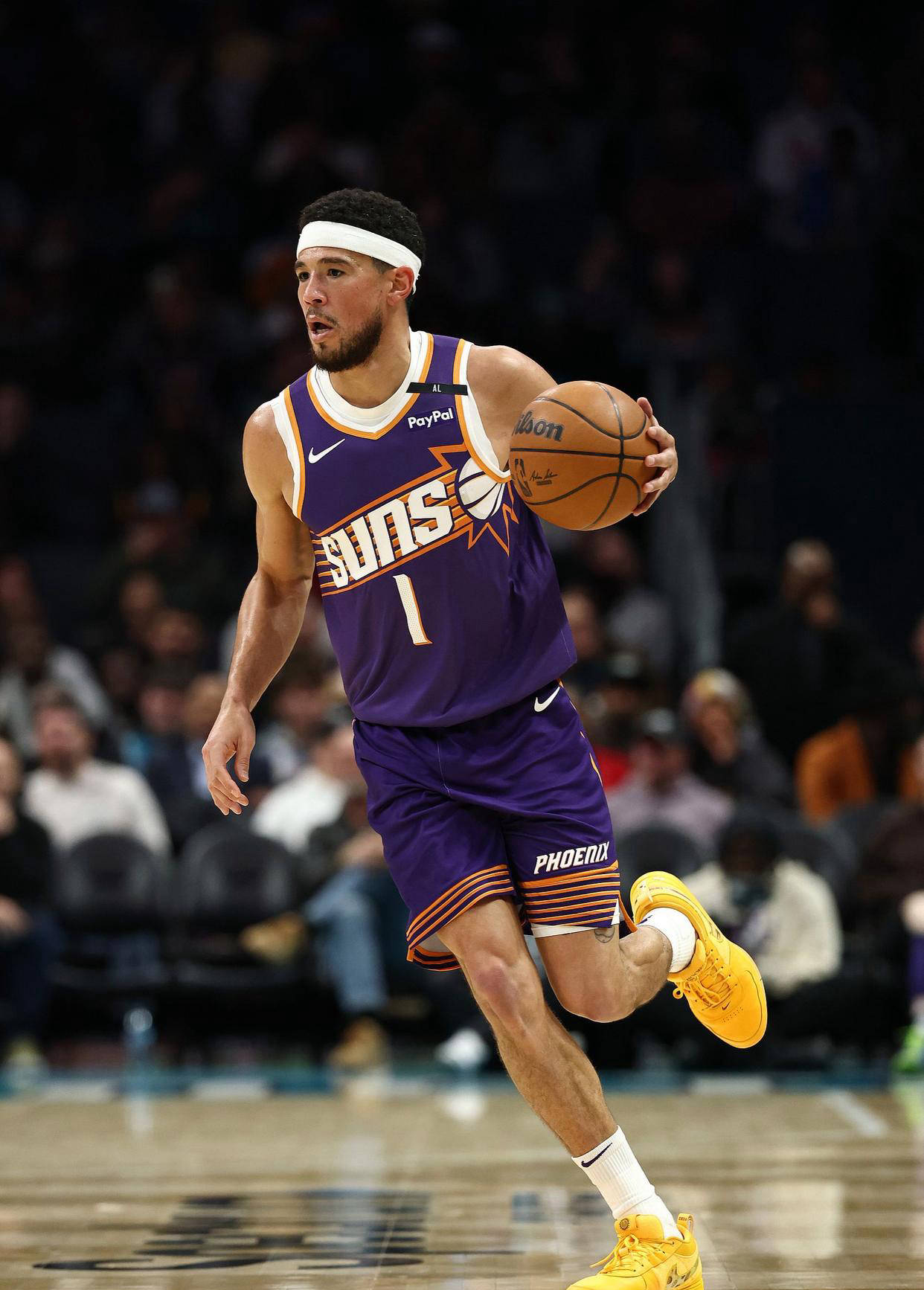 篮网大胜国王,保持领先位置 篮网大胜国王,保持领先位置